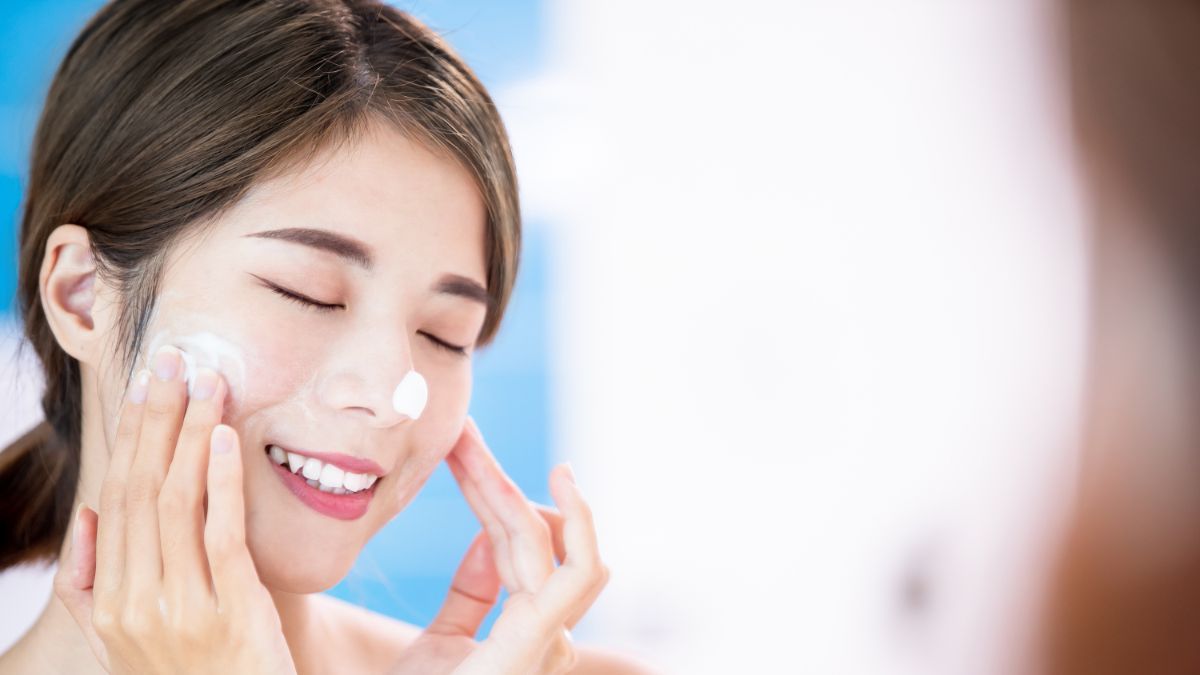 8 Manfaat Retinoid dan Tips Aman Menggunakannya