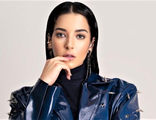 Bahaya Menggunakan Makeup Palsu dan Obat Pelangsing Online