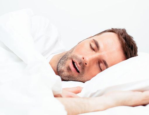 Tip Menghentikan Kebiasaan Ngorok