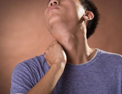 Nyeri Kepala dan Leher Kaku Terjadi Bersamaan?