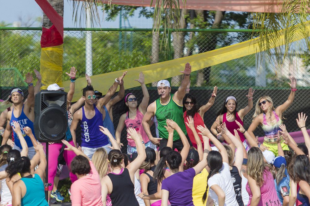 Mengenal Death Metal Yoga, Olahraga dengan Musik Keras