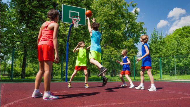 Turunkan Risiko Depresi pada Anak Lewat Olahraga Beregu