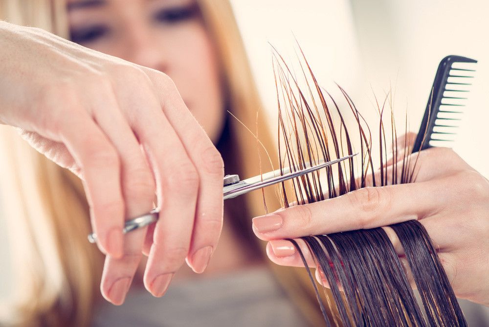 Potong Rambut saat Hamil Sebabkan Bayi Cacat?