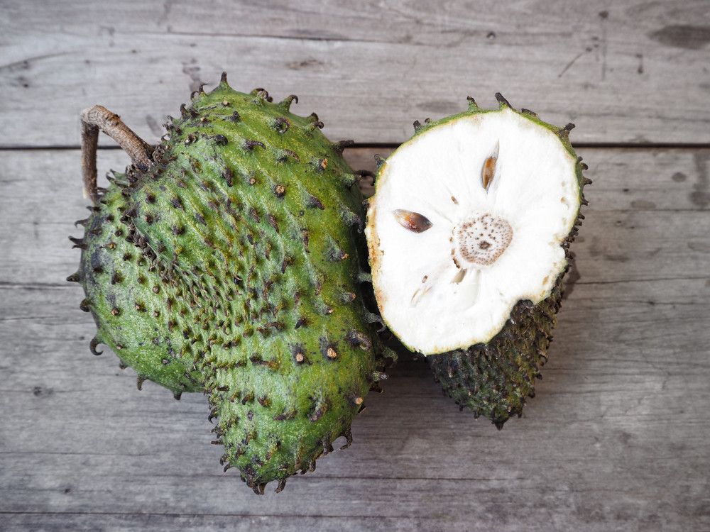15 Khasiat dan Manfaat Buah Sirsak, Baik untuk Kolesterol dan Imun