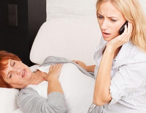 Pertolongan Pertama Saat Serangan Jantung Mendadak