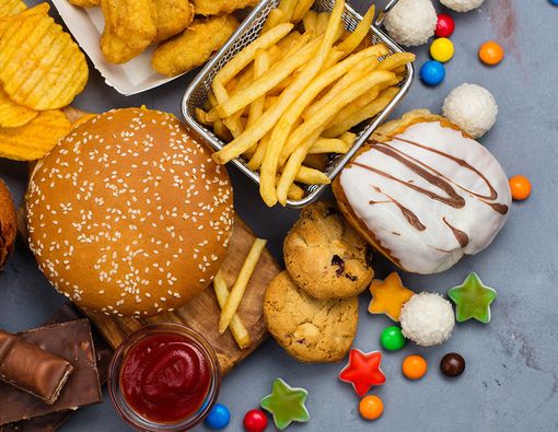 12 Jenis Makanan Penyebab Kolesterol Tinggi yang Harus Anda Hindari