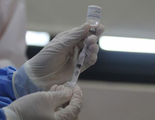 Alasan Usia Produktif Jadi Prioritas Vaksin COVID-19 di Indonesia