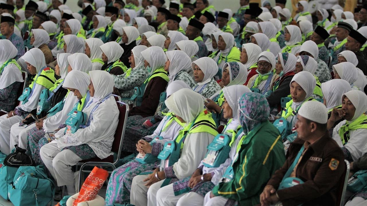 Mengapa Jemaah Haji Perlu Vaksin Meningitis?