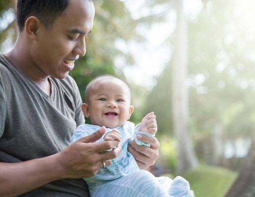 Aturan yang Wajib Diperhatikan Saat Menjemur Bayi