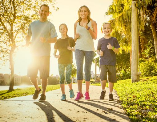 Bakar Kalori Setelah Natal dengan 5 Olahraga Ini