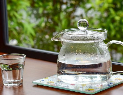 16 Manfaat Minum Air Hangat yang Jarang Diketahui