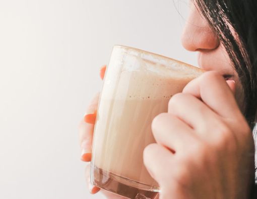 Hindari Konsumsi Ini Agar Produksi ASI Tidak Terhambat