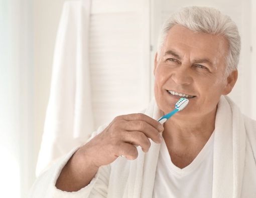 Pentingnya Perawatan Gigi untuk Penderita Alzheimer