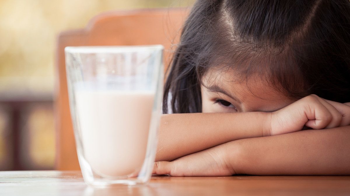 10 Penyebab Anak Tidak Mau Minum Susu, Orang Tua Harus Tahu