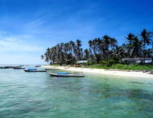 Siapkan 8 Hal Ini Sebelum Liburan ke Derawan