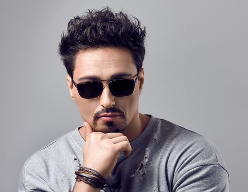 Cegah Penularan Sakit Mata dengan Kacamata Hitam, Mitos atau Fakta?