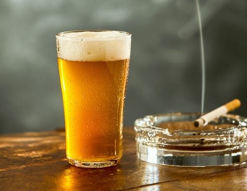 Rokok dan Alkohol, Penyebab Gangguan Tidur yang Lebih Parah