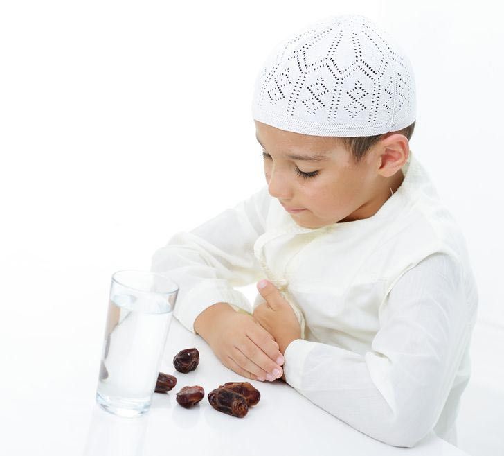 Kapan Waktu yang Tepat Melatih Anak Berpuasa?