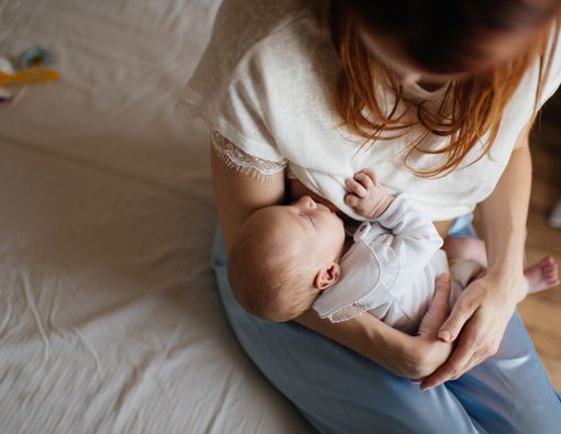 Bolehkah Mencampur ASI dengan Susu Formula?