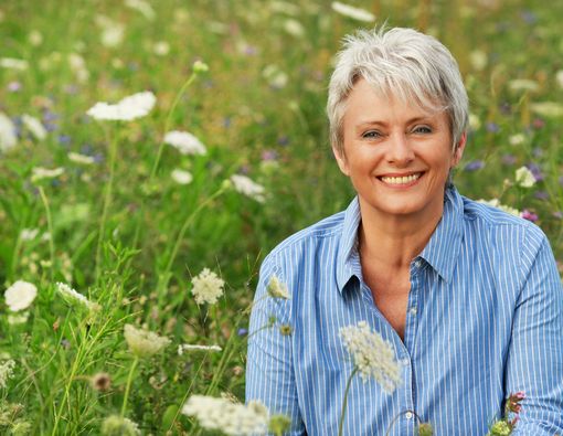 Tetap Positif Memasuki Masa Menopause dengan Tips Ini