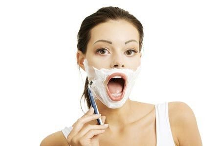 Apa Penyebab Wanita Punya Kumis?