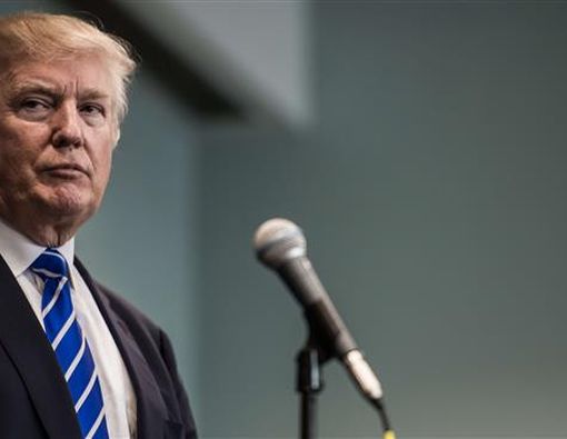 Dokter Gedung Putih: Trump Overweight dan Kolesterol Tinggi