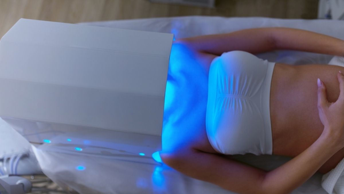 Manfaat Blue Light Therapy untuk Cegah Kanker Kulit