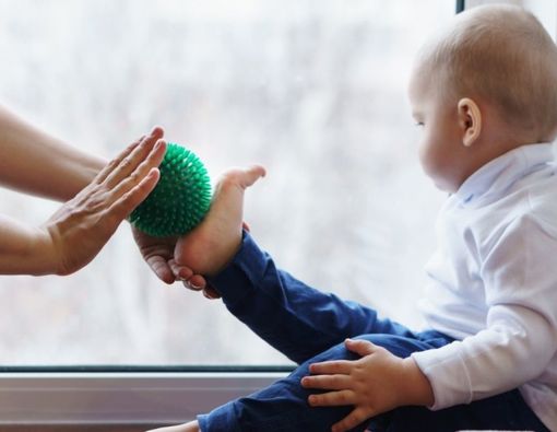 Penyebab Nyeri Tumit pada Anak yang Perlu Ibu Ketahui