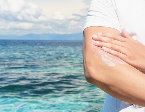 Perlukah Pria Menggunakan Tabir Surya?