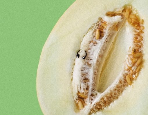 U mening klitorimni topdi