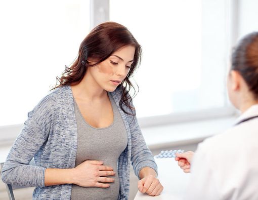 Flek di Awal Kehamilan, Normal atau Bahaya?