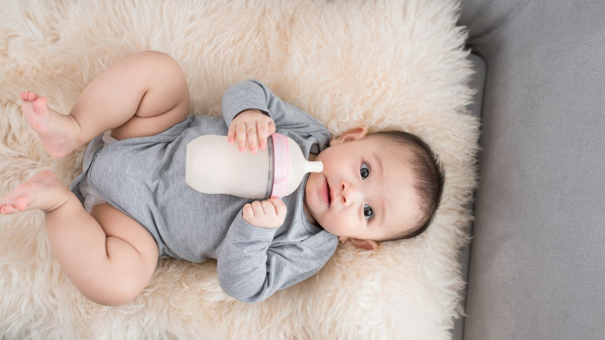 Perkembangan Bayi 9 Bulan