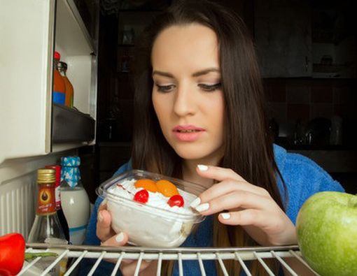 Bolehkah Makan di Malam Hari Saat Diet?