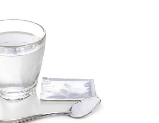 Benarkah Minum Oralit Bikin Kenyang Seharian Saat Puasa?