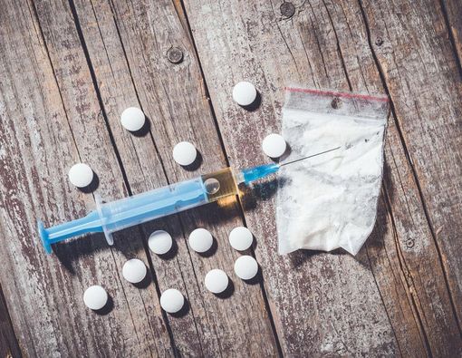 Jenis Narkoba Paling Populer dan Bahayanya