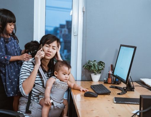 Fenomena Kaluna, Sandwich Generation, dan Anak Bukan Investasi Masa Depan Keluarga