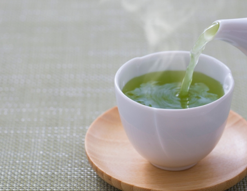 Teh Hijau Bisa Mengobati Gusi Turun, Mitos atau Fakta?