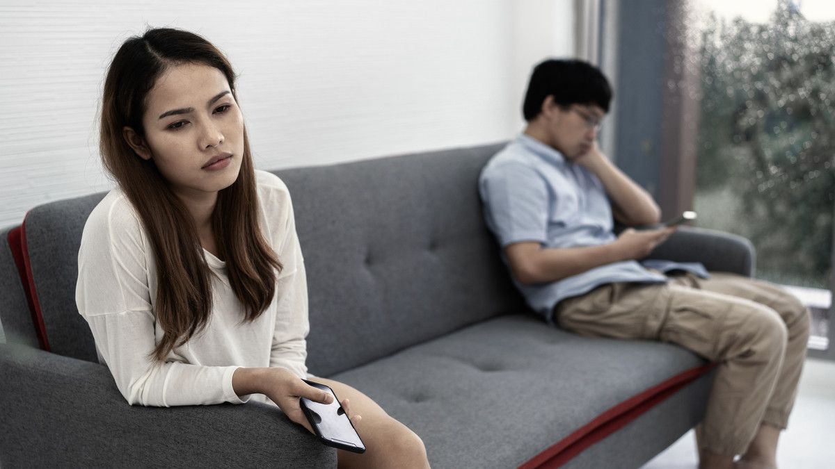 Wanita Suka Ngambek Lebih Berisiko Kena Bipolar?