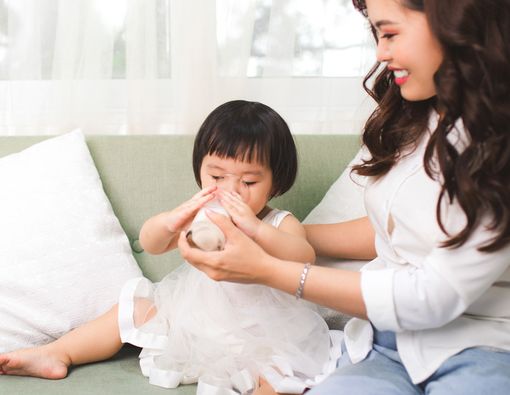 Cegah Anak Susah BAB, Bagaimana Memilih Susu yang Tepat?