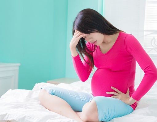 Cara Jitu Atasi Pusing dan Mual Saat Hamil