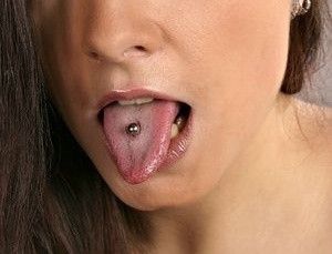 Risiko dari Tindik di Lidah