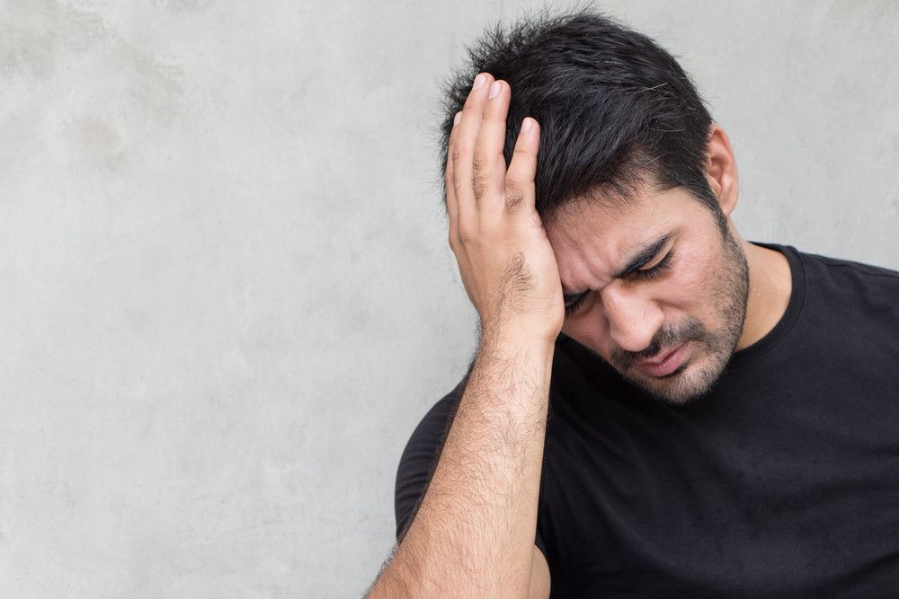 Migrain Menyerang Saat Nonton Piala Dunia? Atasi dengan Ini! (9nong/Shutterstock)