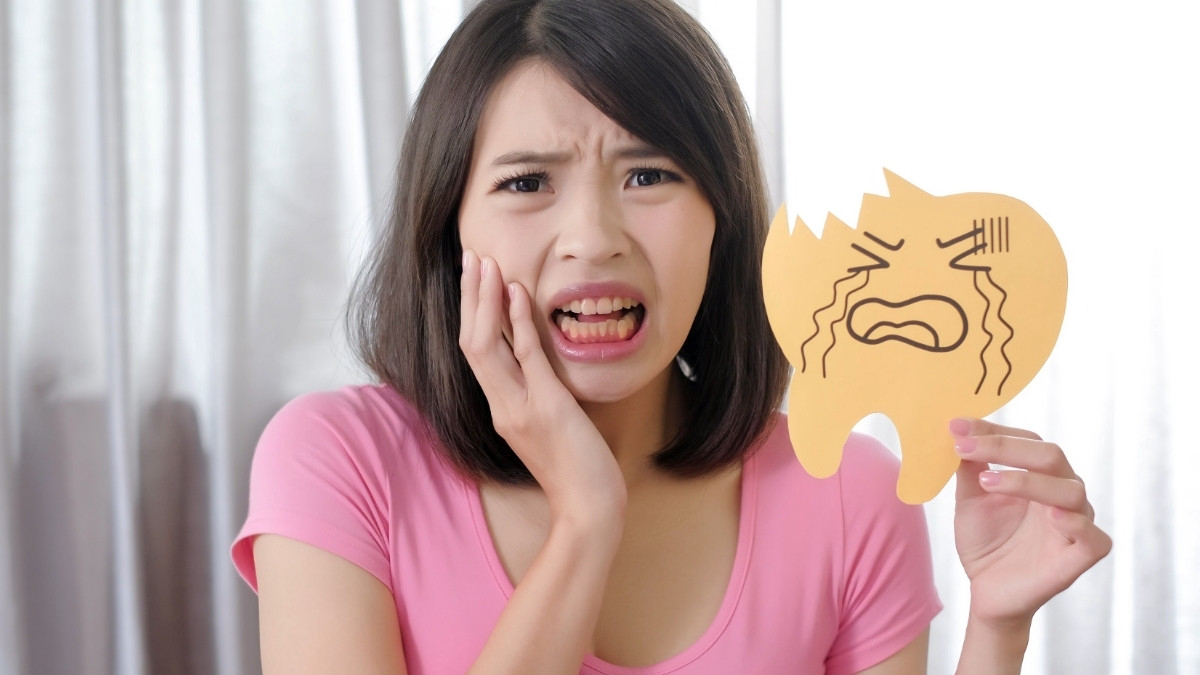 Gigi Ngilu Saat Makan Makanan Manis, Ini Penyebabnya