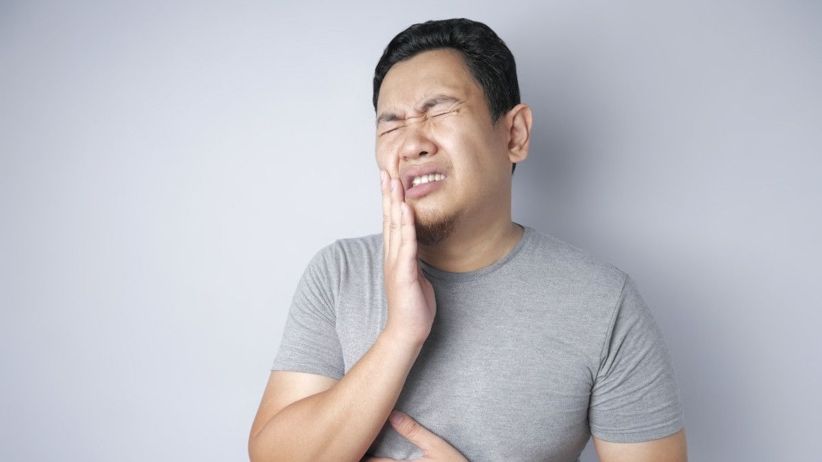 Gigi Sering Ngilu, Haruskah Pakai Pasta Gigi Khusus?