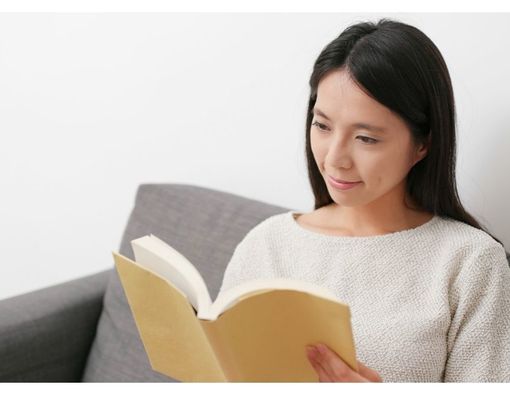 Inilah Posisi Duduk yang Benar Saat Membaca