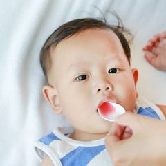 Parasetamol atau Ibuprofen, Mana yang Terbaik Atasi Demam Anak?