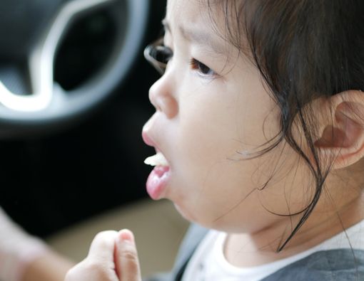 Tips Menolong Anak Tersedak