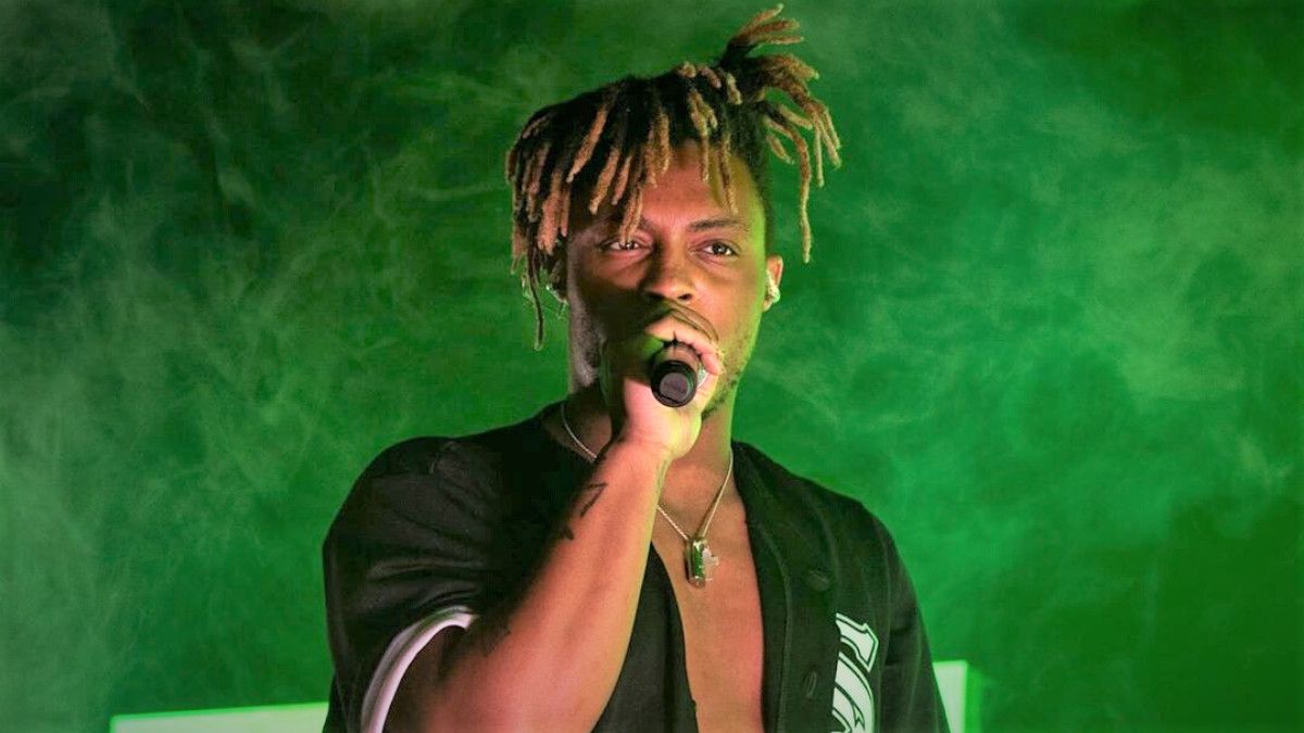 Kejang dan Keluar Darah dari Mulut, Rapper Juice Wrld Meninggal
