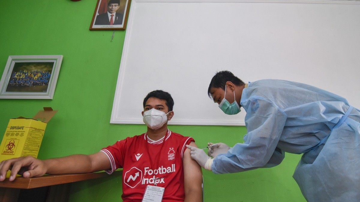 Penderita Kardiovaskular Boleh Disuntik Vaksin COVID, Ini Rekomendasi Resminya