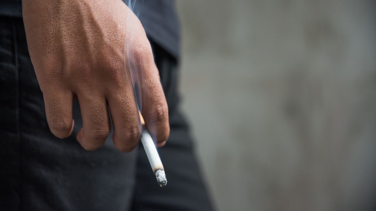 Ini yang Terjadi pada Kualitas Sperma Jika Anda Merokok